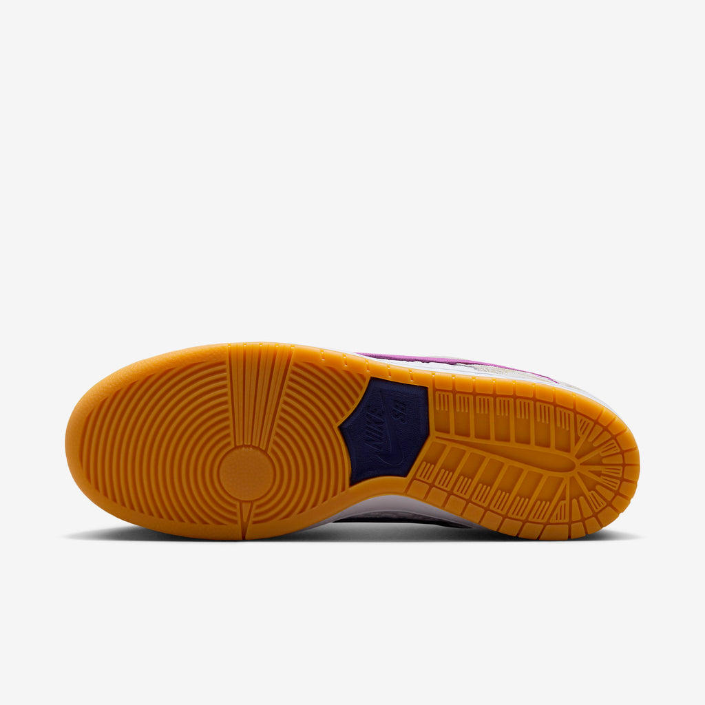 Nike SB Dunk Low "Rayssa Leal" FZ5251-001