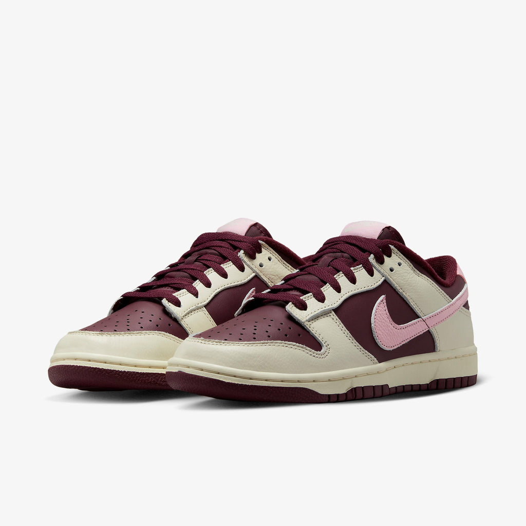 Nike Dunk Low "Valentine's Day" DR9705-100