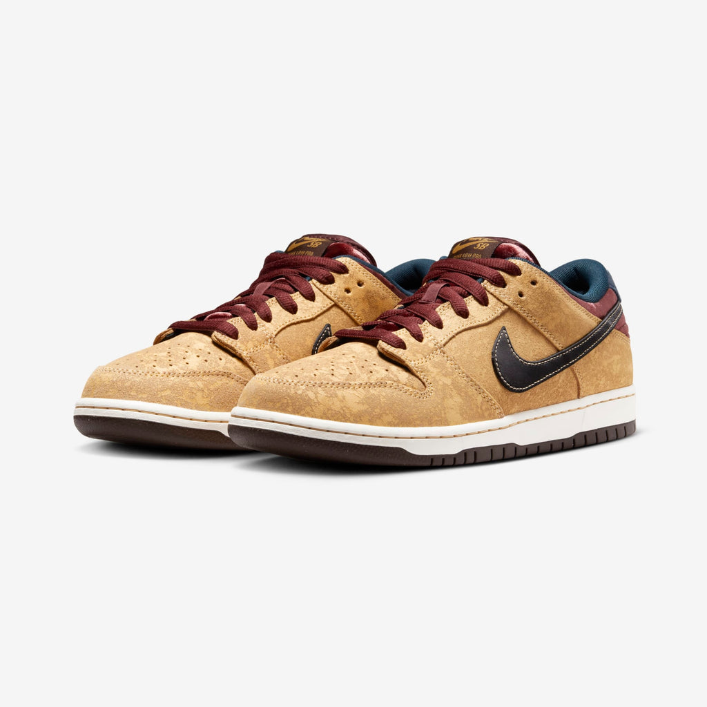 Nike SB Dunk Low "City Of Cinema" FZ1278-200