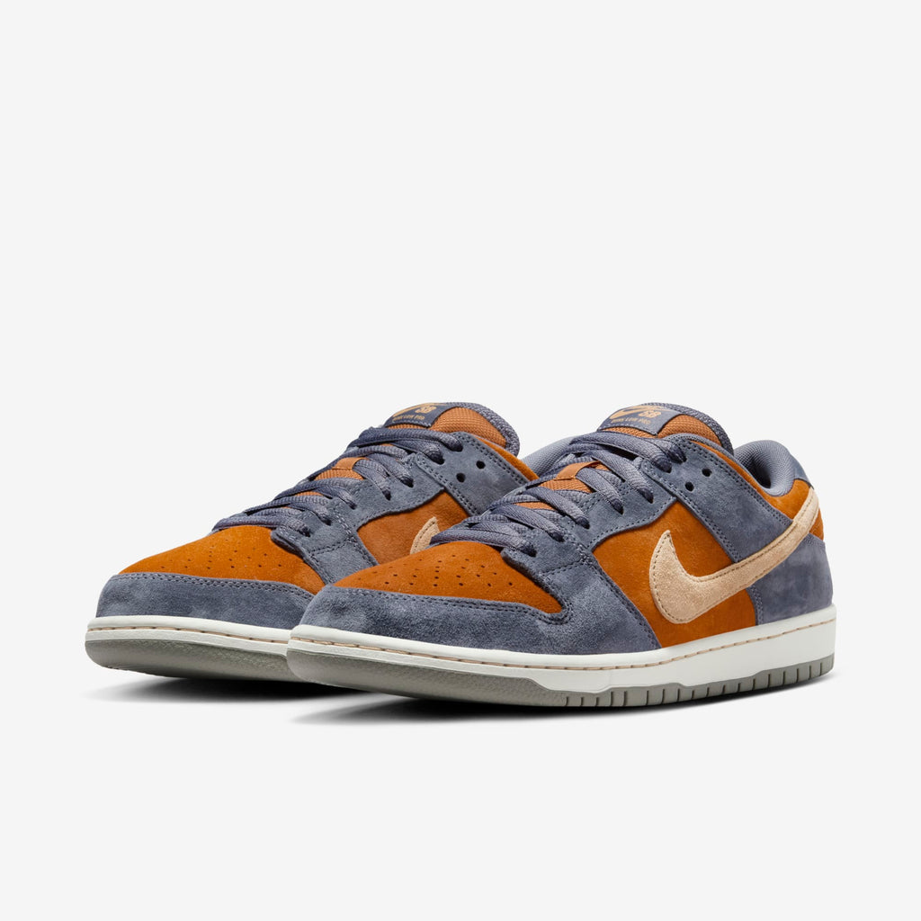 Nike SB Dunk Low "Light Carbon Monarch" HF3063-002