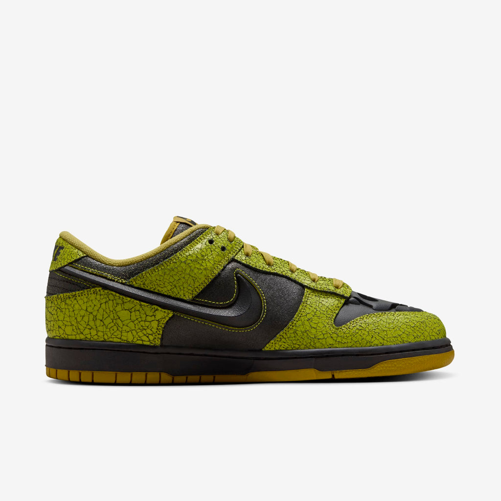 Nike Dunk Low "Halloween Skull" HV6103-300