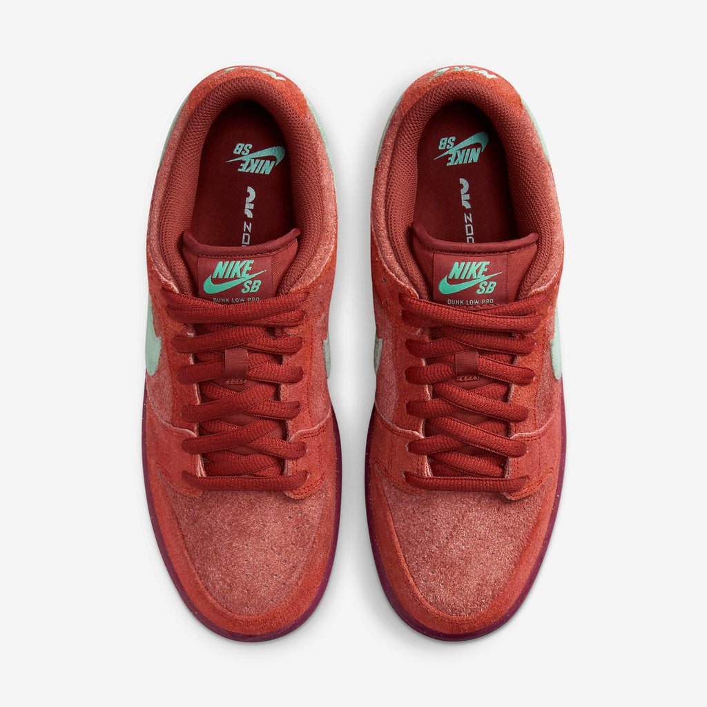 Nike SB Dunk Low "Mystic Red" DV5429-601