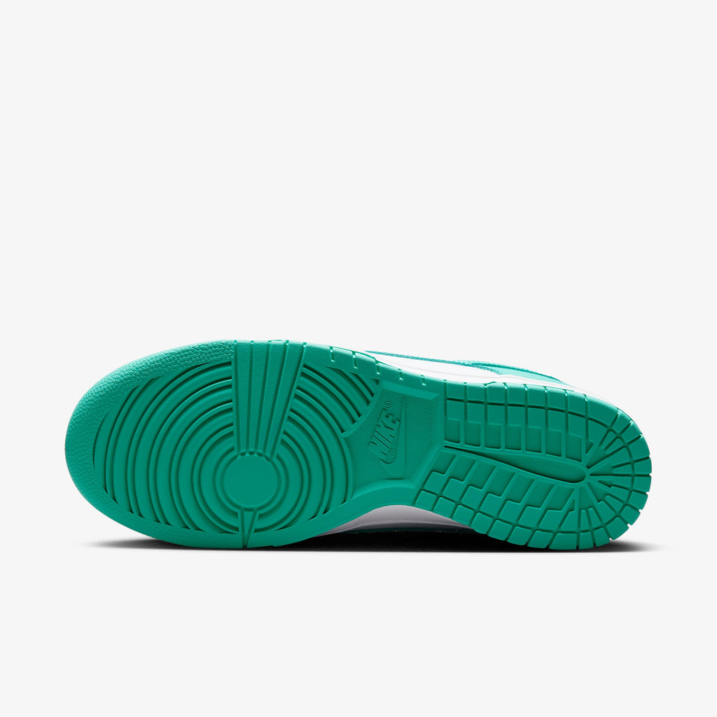Nike Dunk Low "Clear Jade" DV0833-101