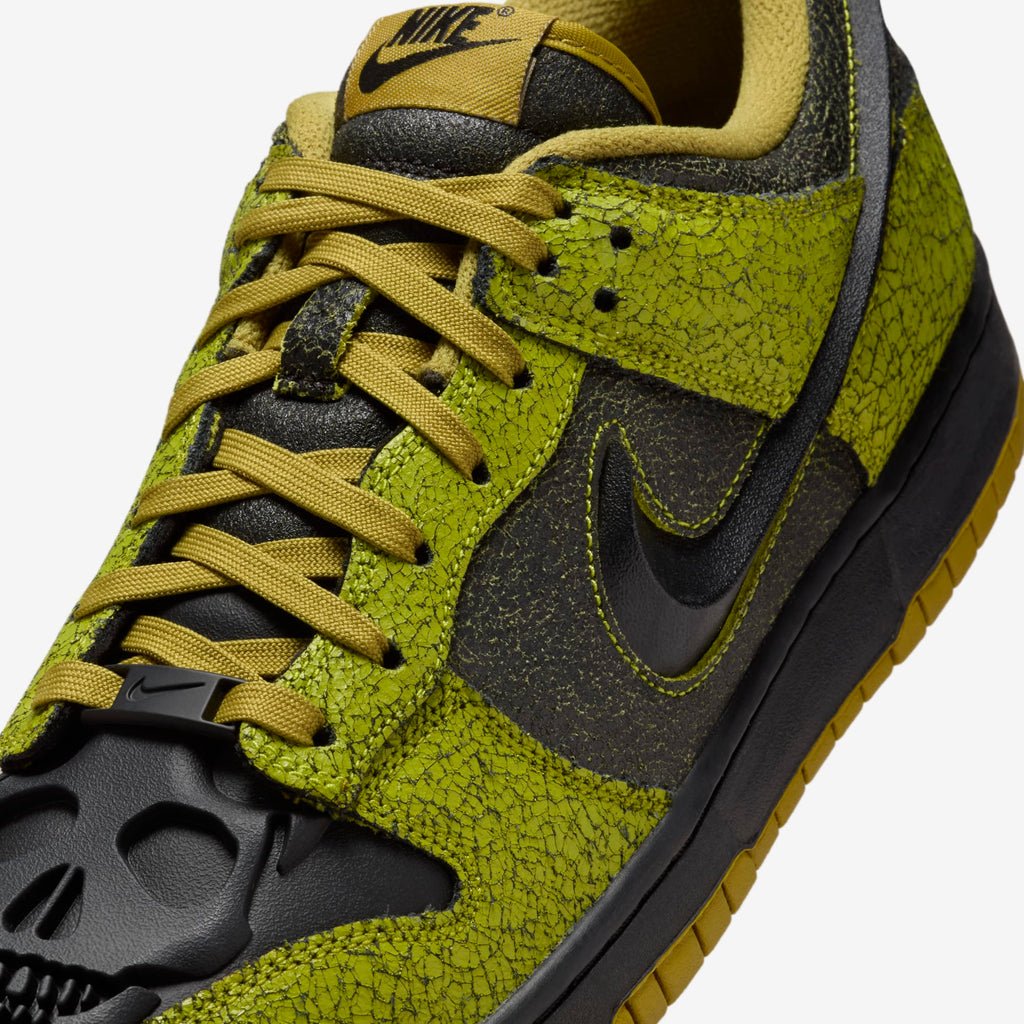 Nike Dunk Low "Halloween Skull" HV6103-300