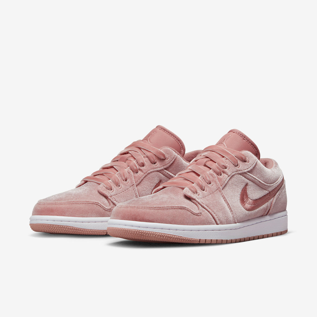 Jordan 1 Low SE "Pink Velvet" DQ8396-600