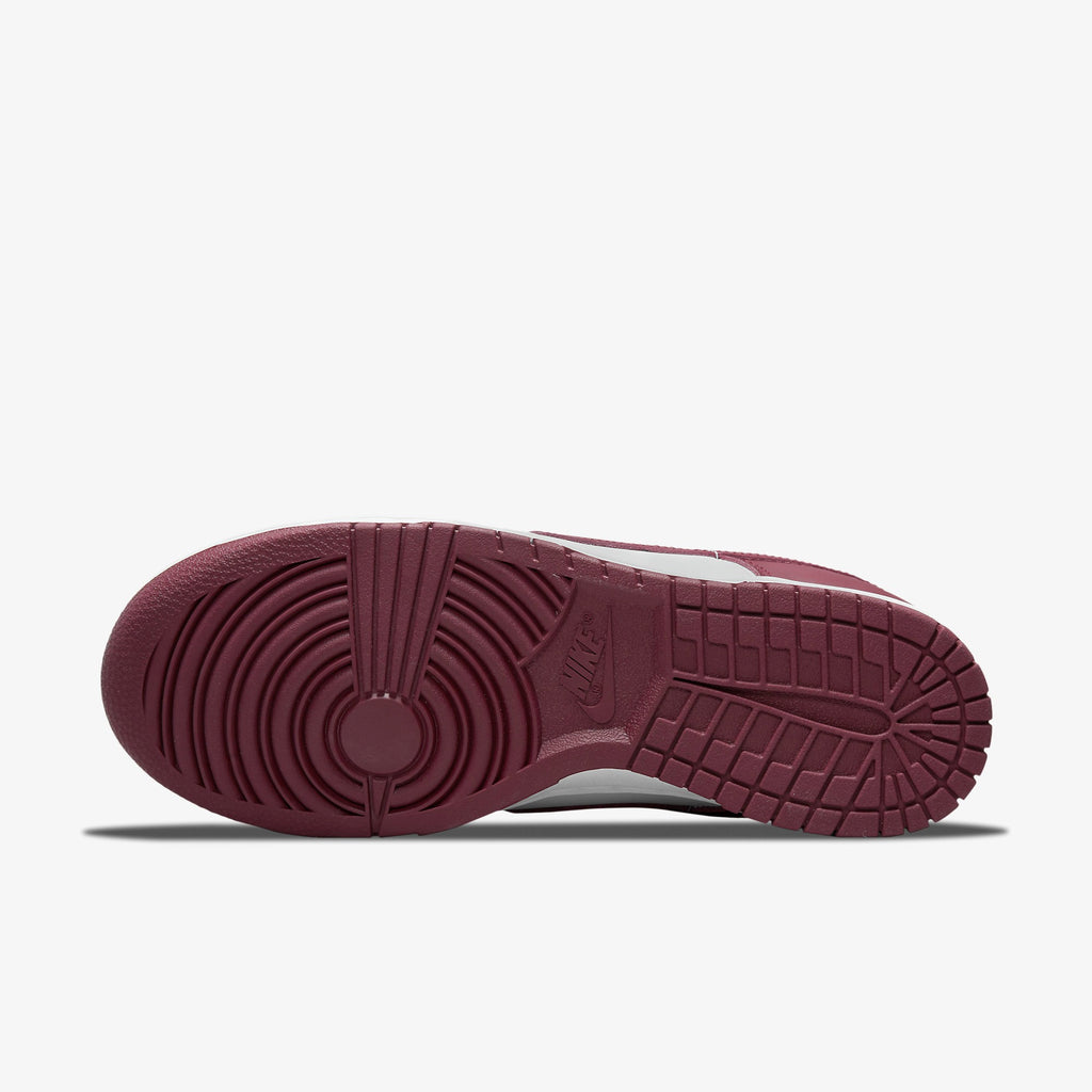 Nike Dunk Low Womens "Bordeaux" - Shoe Engine