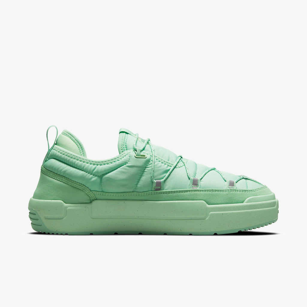 Nike Offline Pack "Enamel Green" - Shoe Engine