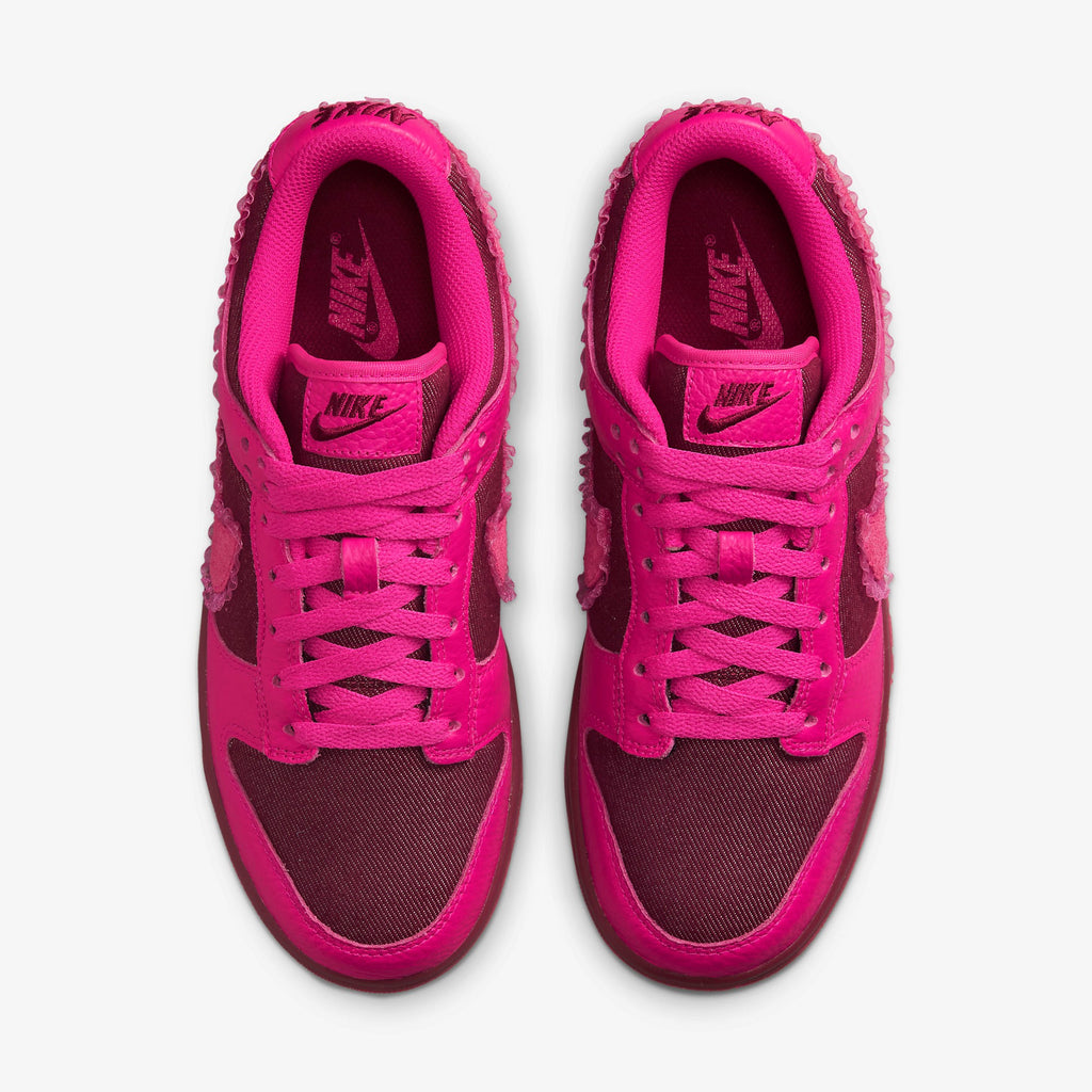 Nike Dunk Low Womens "Valentine's Day" - Shoe Engine