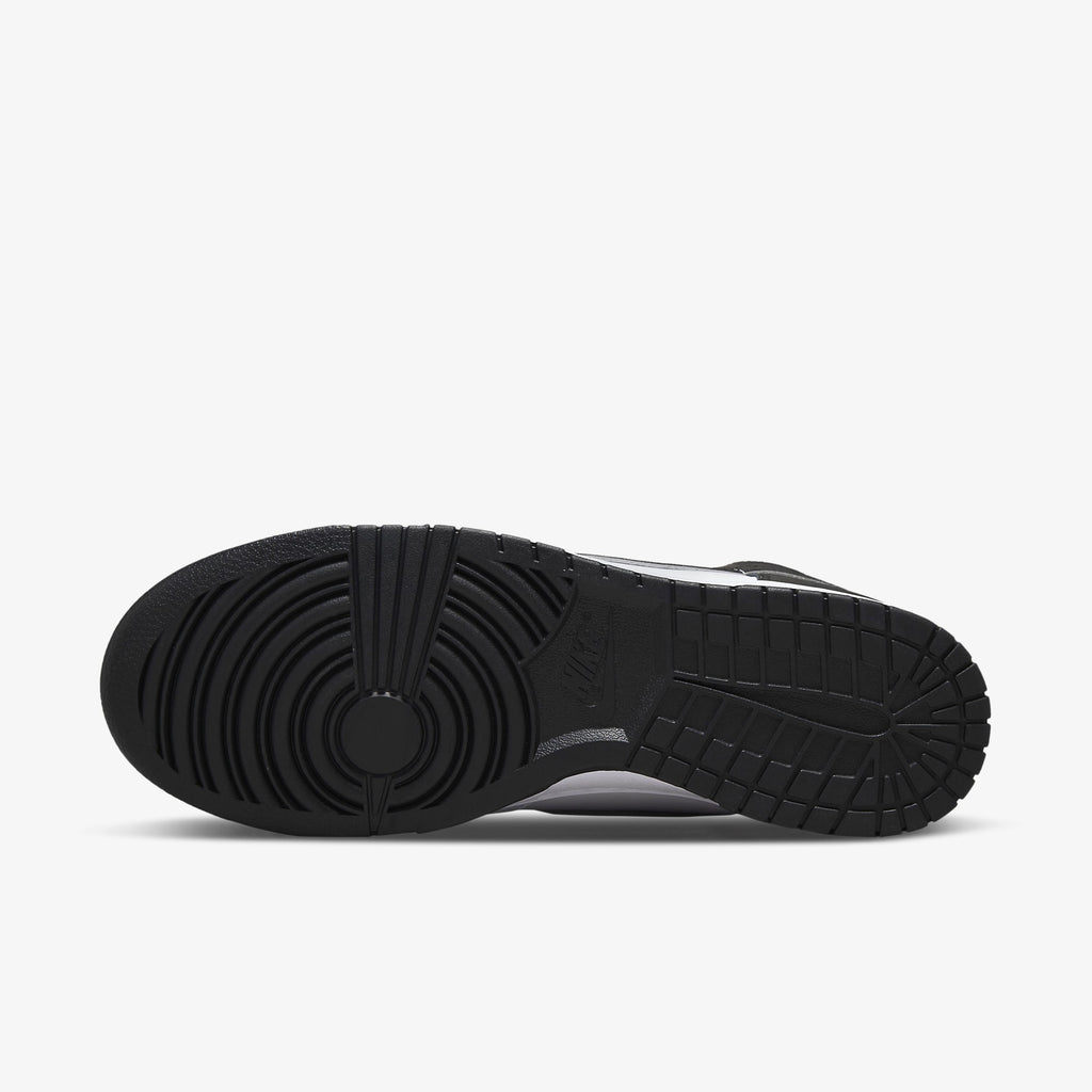 Nike Dunk High "White & Black" - Shoe Engine