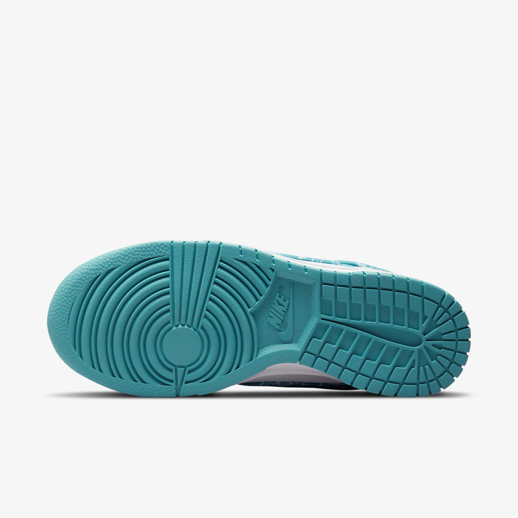 Nike Dunk Low Womens "Blue Paisley" - Shoe Engine