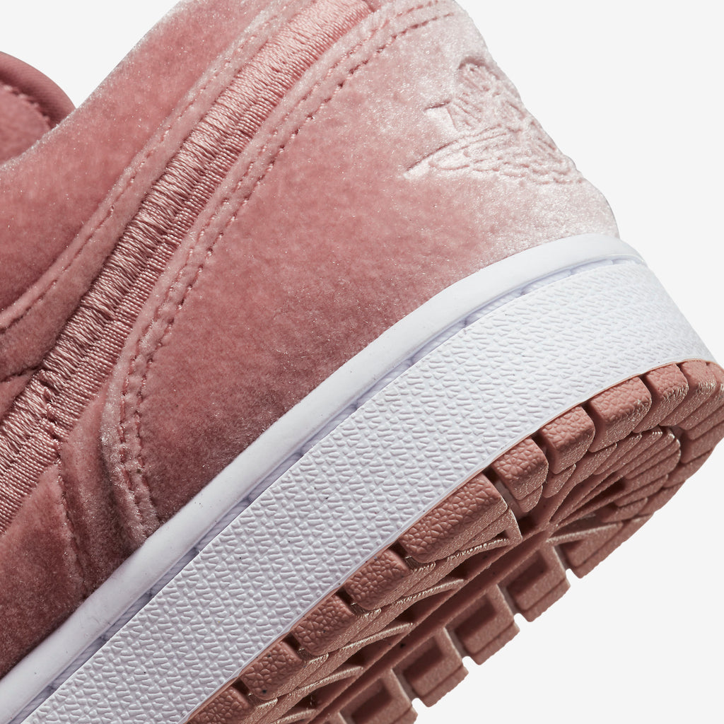 Jordan 1 Low SE "Pink Velvet" DQ8396-600