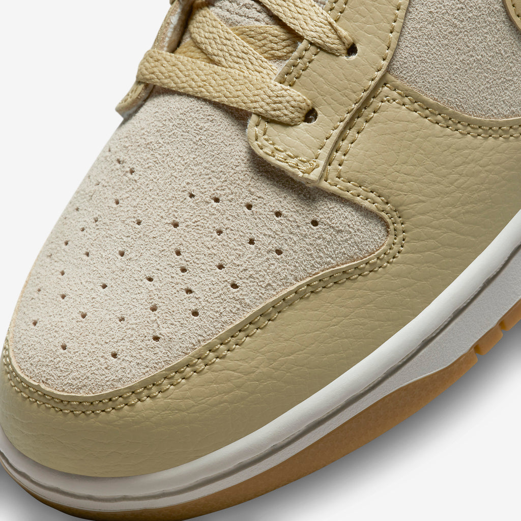 Nike Dunk Low Tan Suede - DZ4513-200